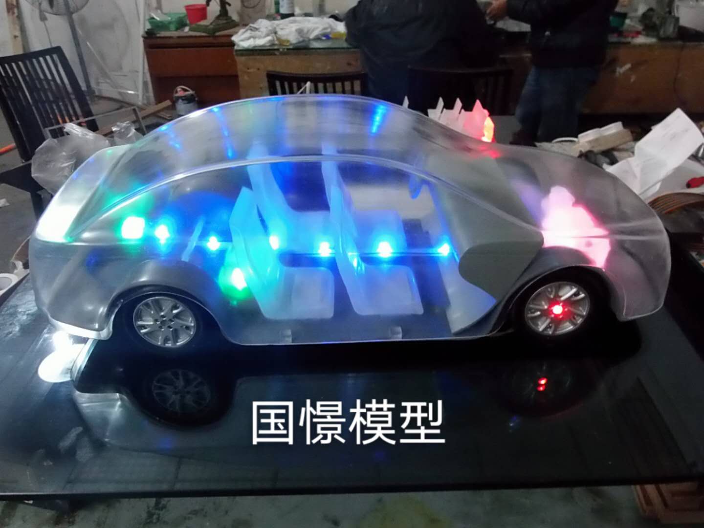 通山县透明车模型